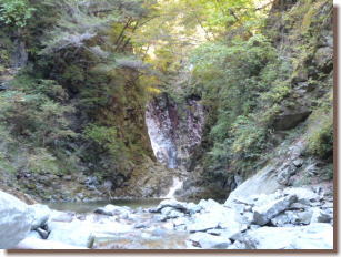 白州・尾白川